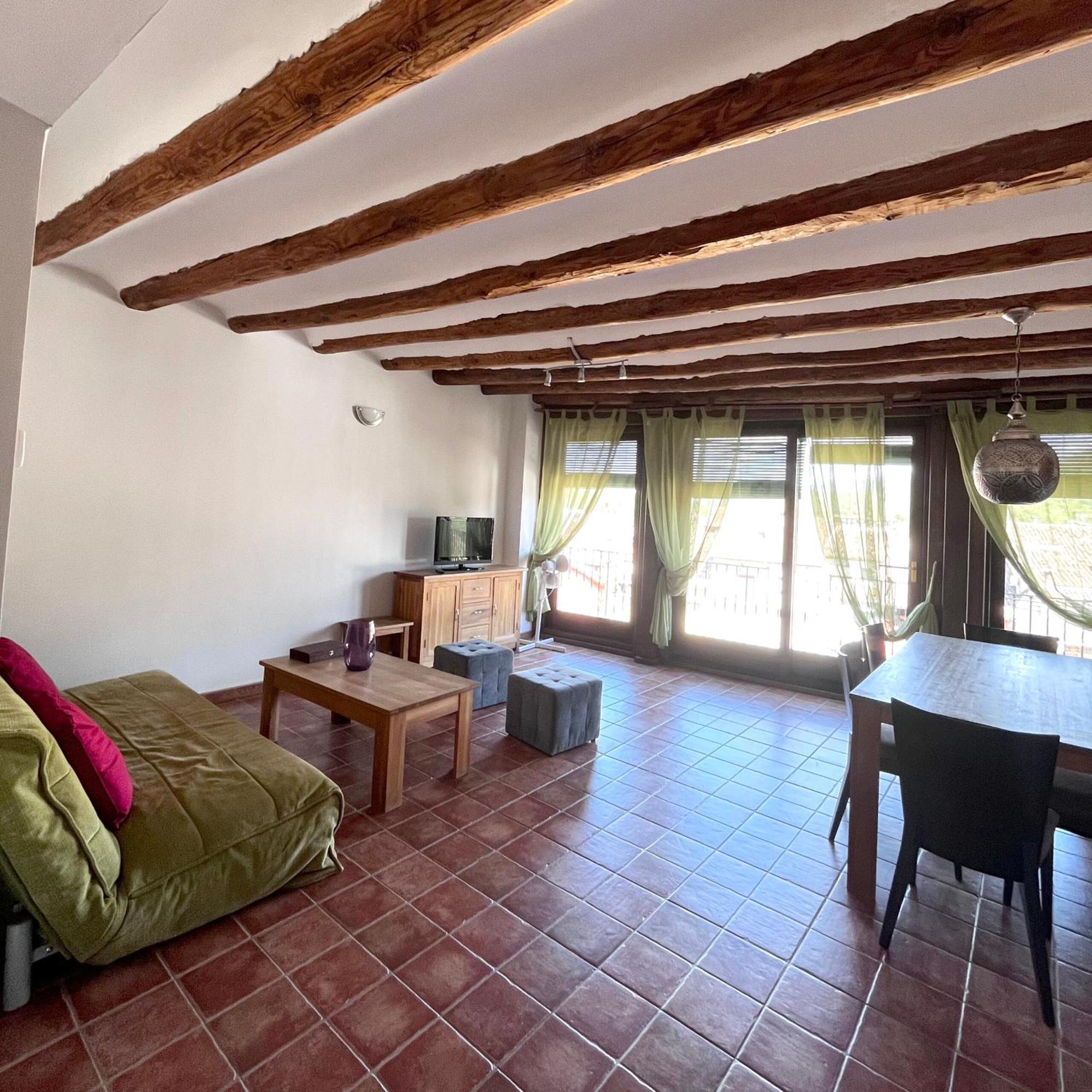 Apartamentos Angelus Plaza Mayor De Graus Exterior foto